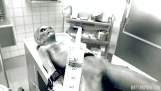 Доктор трахнул инопланетную гостю